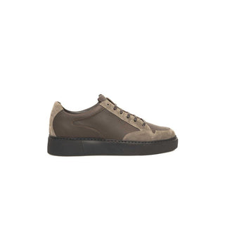 Beige Leather Men Sneaker - IzzySauvage