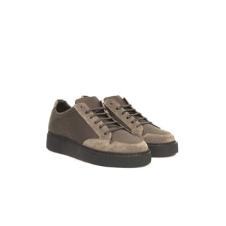 Beige Leather Men Sneaker - IzzySauvage