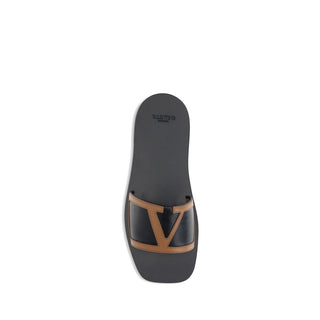 Valentino Garavani Viva Superstar Sandals