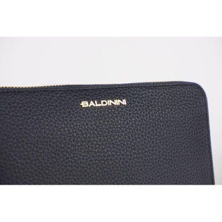 Elegant Leather Zip Wallet - Timeless Accessory - IzzySauvage