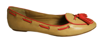 Manika Soft Tan Leather Flat Shoes - IzzySauvage