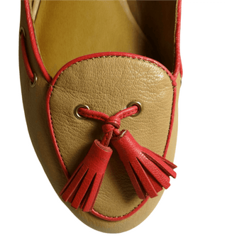 Manika Soft Tan Leather Flat Shoes - IzzySauvage