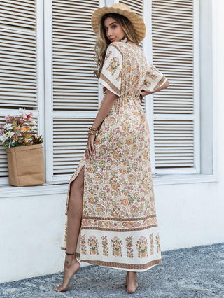 Stylish and Chic Bohemian Summer Floral Dress - IzzySauvage